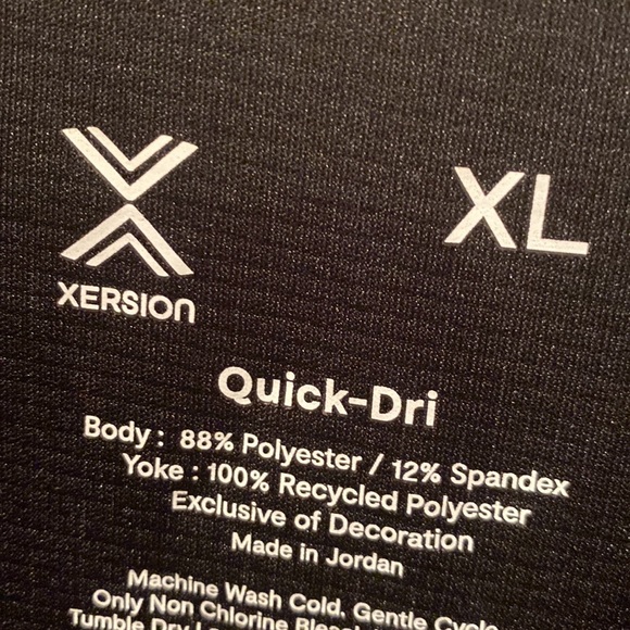 NWOT quick dri shirt - Picture 2 of 3